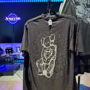 Kaws Astronaut Art Graphic T-Shirt
